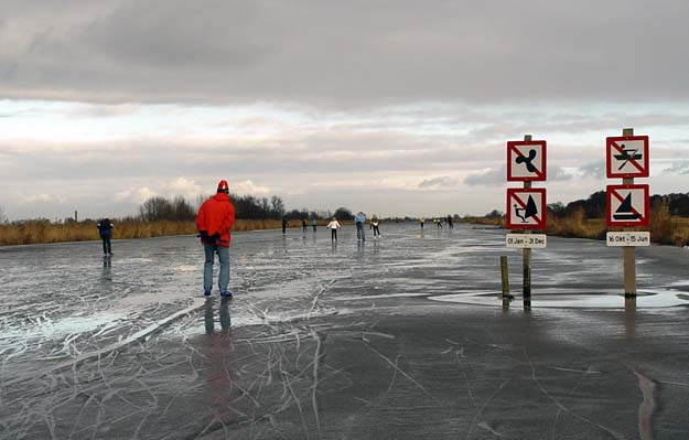 Schaatsen op waterig ijs - 7 januari 2009